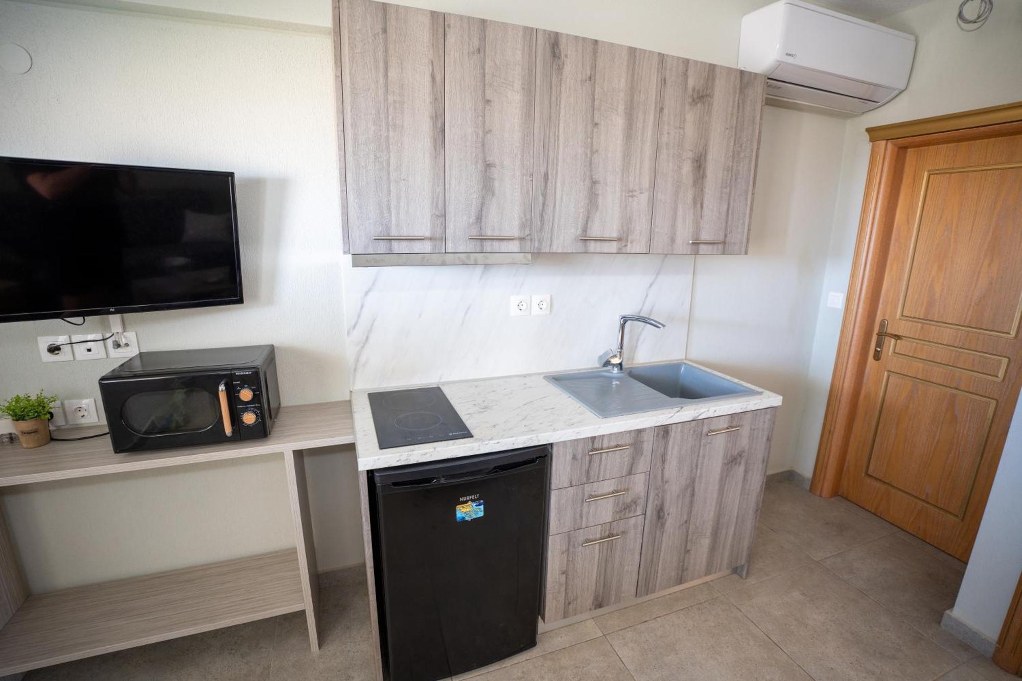 Onar By The Sea Luxurious Apartments Flogita Buitenkant foto